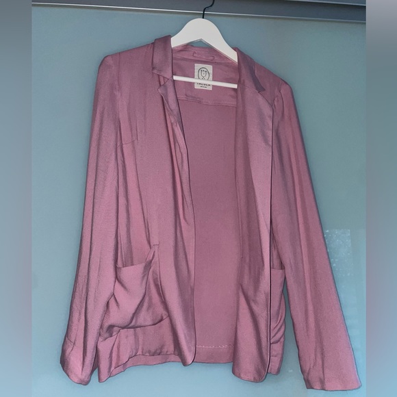Loved, Like New Condition, Women’s Dusty Pink Tula Pocketed Blazer Jacket Size 6 - Picture 1 of 9